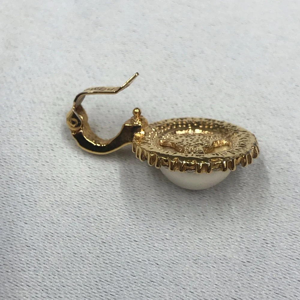 Vintage Signed Roman Cabochon Pendant - Picture 6 of 16